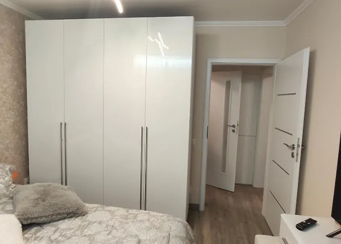 Casa Lux 布加勒斯特